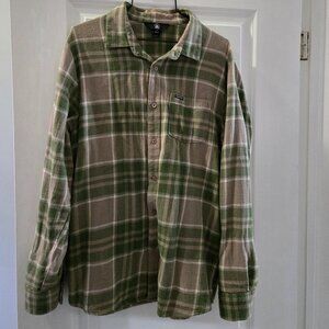 Volcom plaid long sleeve Size M